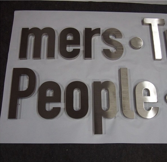 High Quality Cheap Metal Wall Stick Letters